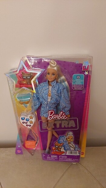 Barbie extra 