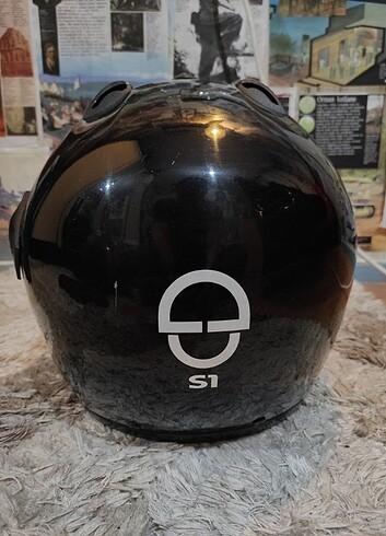 Zara Schubert s1 kask