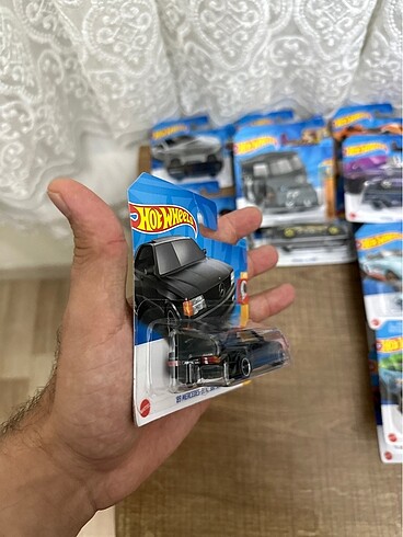  Beden Renk Hot wheels 89 MERCEDES BENZ 560 SEC AMG