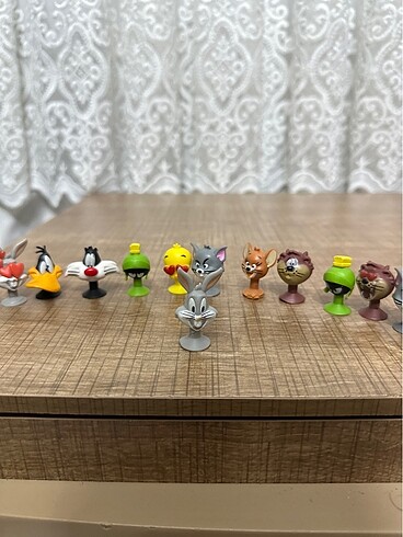 Beden Looney Toones figürleri
