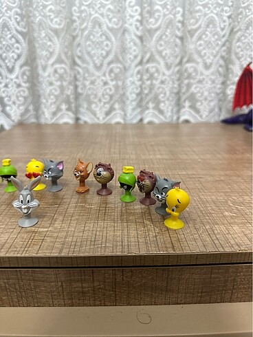 Beden Renk Looney Toones figürleri