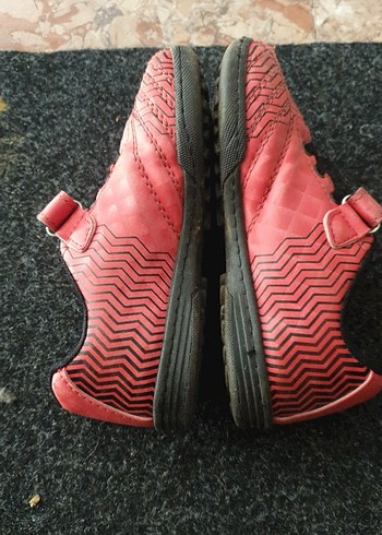 Lc Waikiki marka kırmızı halı saha ayakkabısı/krampon - Görsel 4