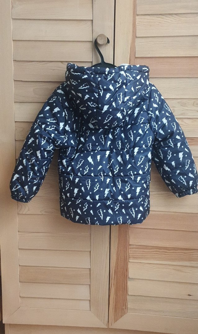 Erkek Çocuk Kapüşonlu Desenli Koyu Mavi Mont - Görsel 3