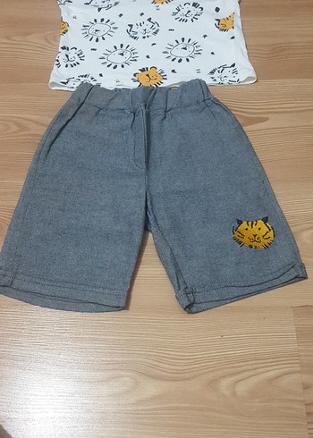 Erkek Bebek Gri Baskılı Kot Şortlu Takım - Görsel 2