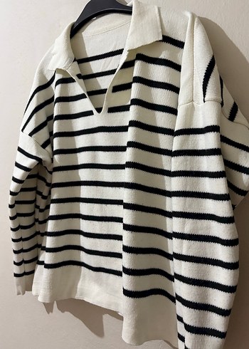 Çizgili Beyaz Uzun Kollu Triko Kazak - Görsel 2