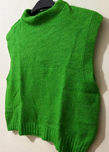 Yeşil Kolsuz Boğazlı Triko Süveter - Görsel 2