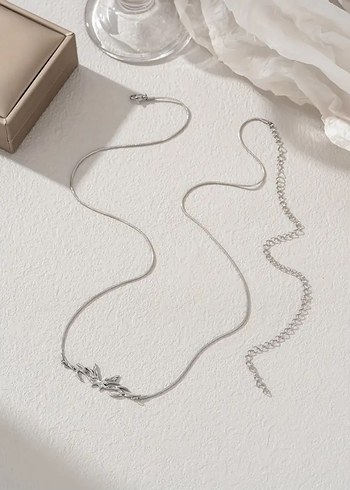 kelebek Desenli Kemerli Minimalist Bel Zinciri - Görsel 4