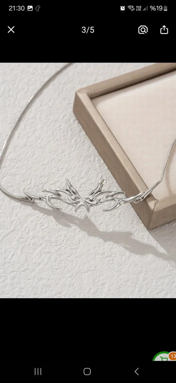 kelebek Desenli Kemerli Minimalist Bel Zinciri - Görsel 2