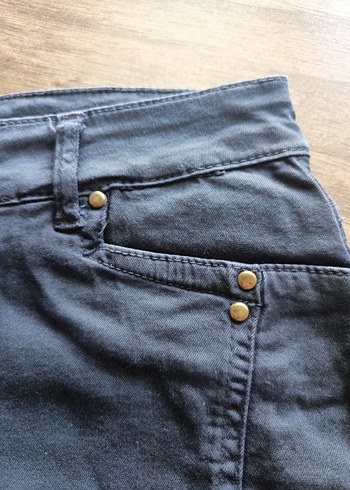 Düğmeli Lacivert Mini Etek - Görsel 4