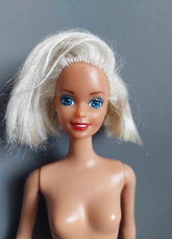 Vintage barbie