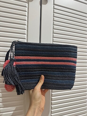  Beden Mango Hasır Clutch Çanta