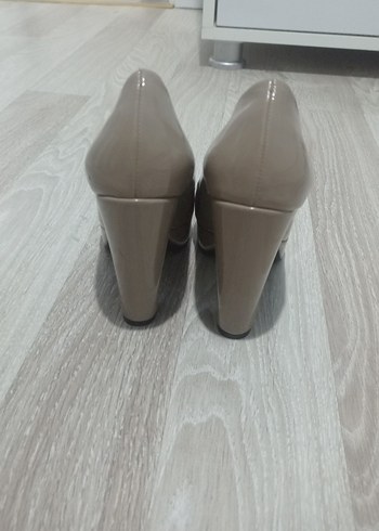 Diger Bej Rugan Stiletto Kadın Ayakkabı - Görsel 3