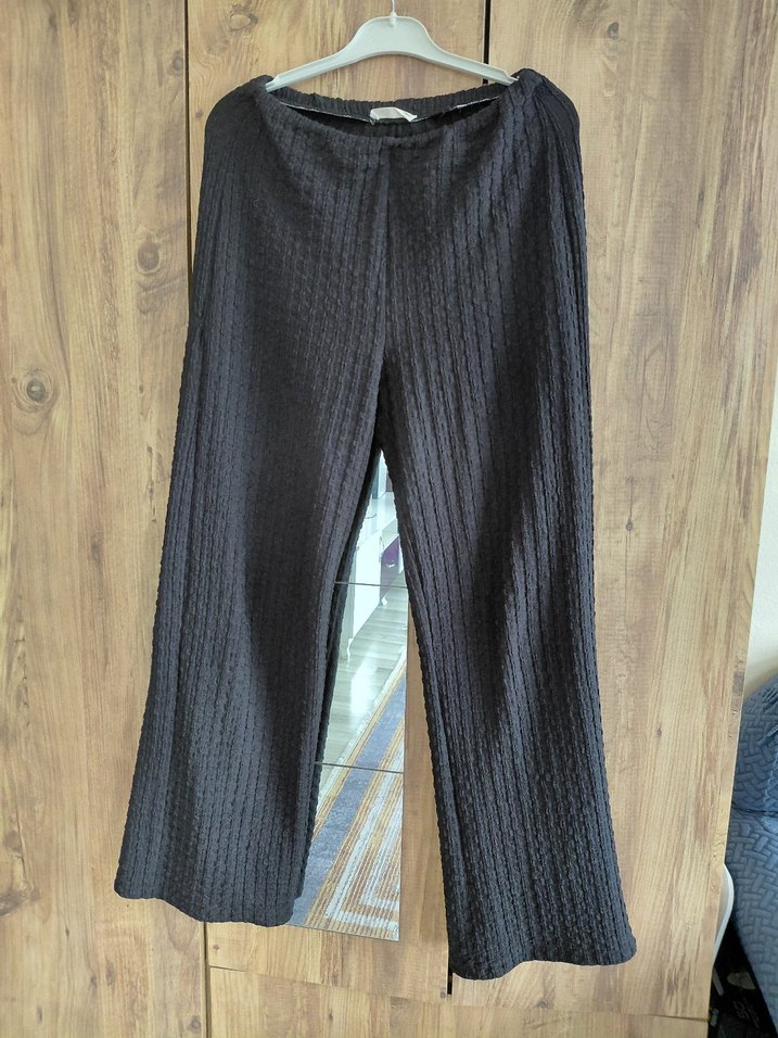 Kadın Siyah Triko Tulum - Rahat Kesim, Kısa Kollu - Görsel 2