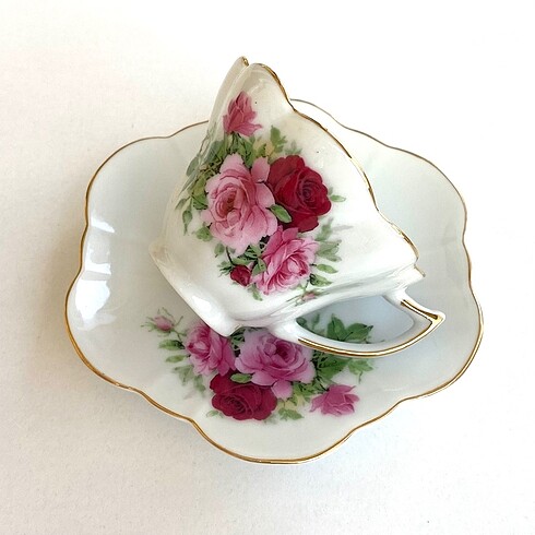 Royal Windsor çiçekli yudumluk vintage fincan