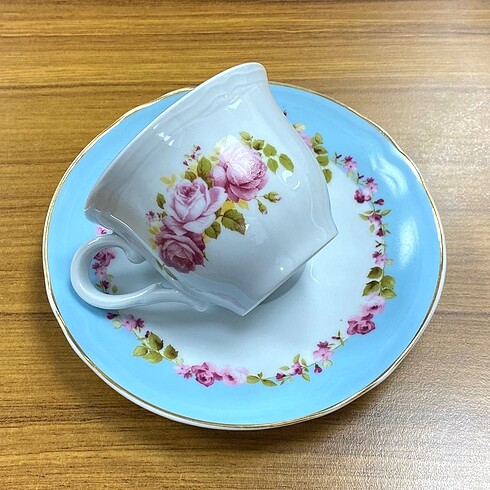 English Home çay fincanı