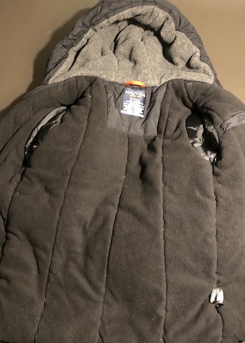 Erkek Çocuk Siyah-Kırmızı Fermuarlı Kar Mont Nautica - Görsel 4