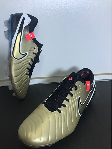Nike Futbol kramponu