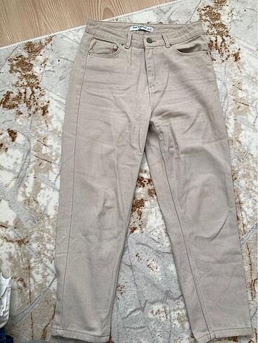 28 Beden Mom jean