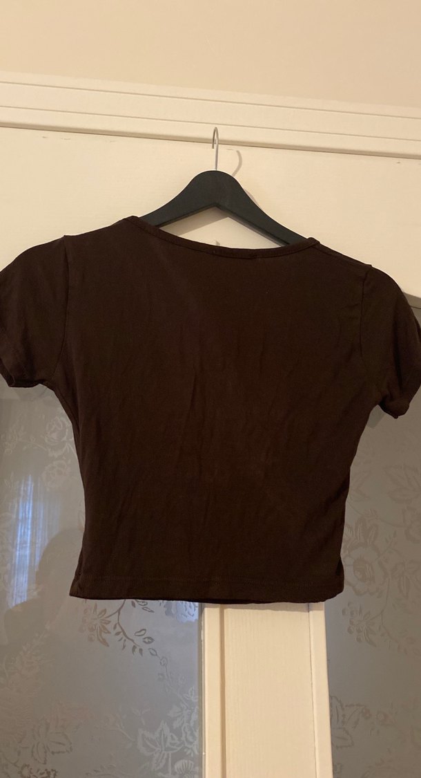 Drapeli V Yaka Kahverengi Kadın Bluz - Görsel 2