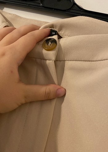 Bej Kadın Yüksek Bel Şort - Görsel 3