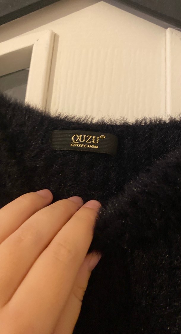 Kürk Detaylı Siyah Kısa Kollu Kadın Crop Kazak - Görsel 2