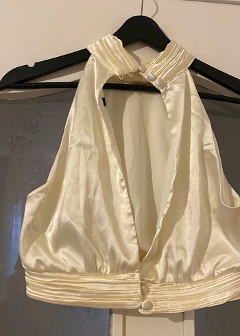 Drapeli Beyaz Saten Crop Bluz - Görsel 2