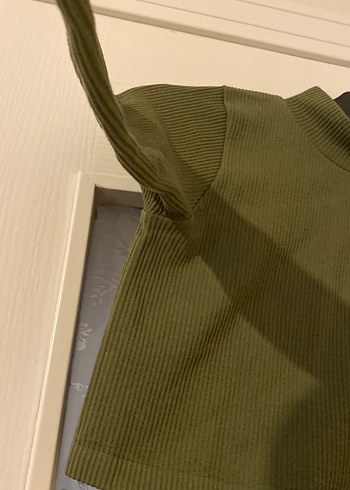 Kadın Haki Boğazlı Triko Crop Kazak - Görsel 3