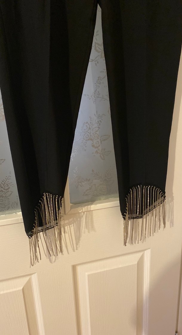 Kemerli Siyah Mini Kumaş Pantolon - Görsel 2