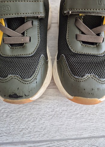 27 Beden sarı Renk Vicco Sarı Yılan Desenli Erkek Çocuk Sneakers