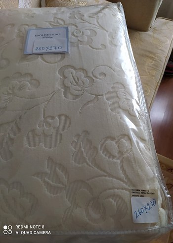 Krem Yatak Örtüsü Takımı - Görsel 2