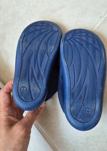 Mavi Erkek Çocuk Nakışlı Sıcak Terlik - Görsel 3