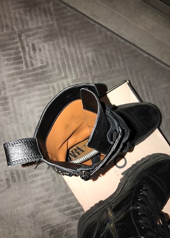 Zara Zincirli postal bot - Görsel 3