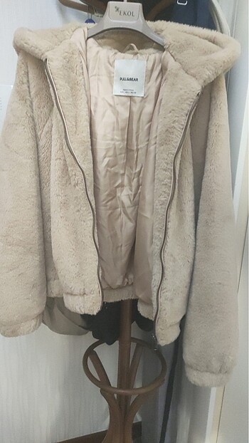Pull and Bear Peluş Mont