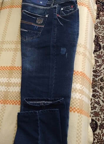 Lacivert Az Kullanılmış Pantalon