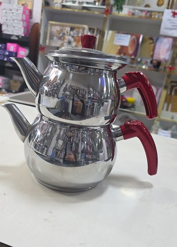 Kırmızı Kulplu Paslanmaz Çelik Çaydanlık - Görsel 3