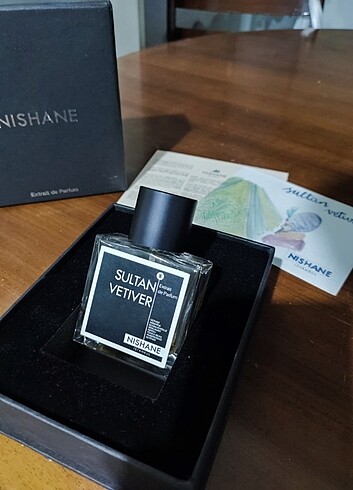 Nishane Sultan Vetiver