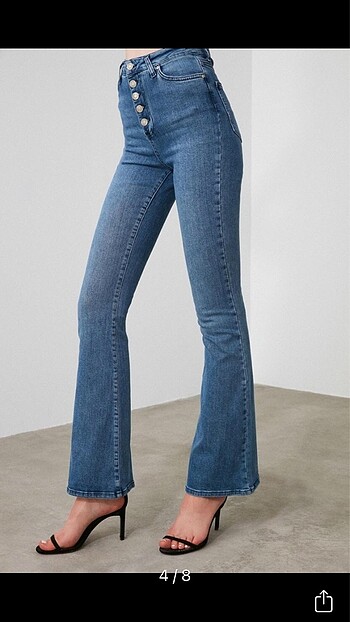 Trendyolmilla Yüksek Bel Flare Jeans