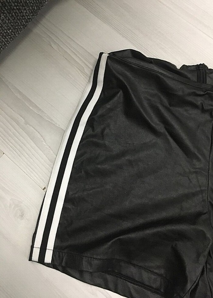 Deri şort - Görsel 3