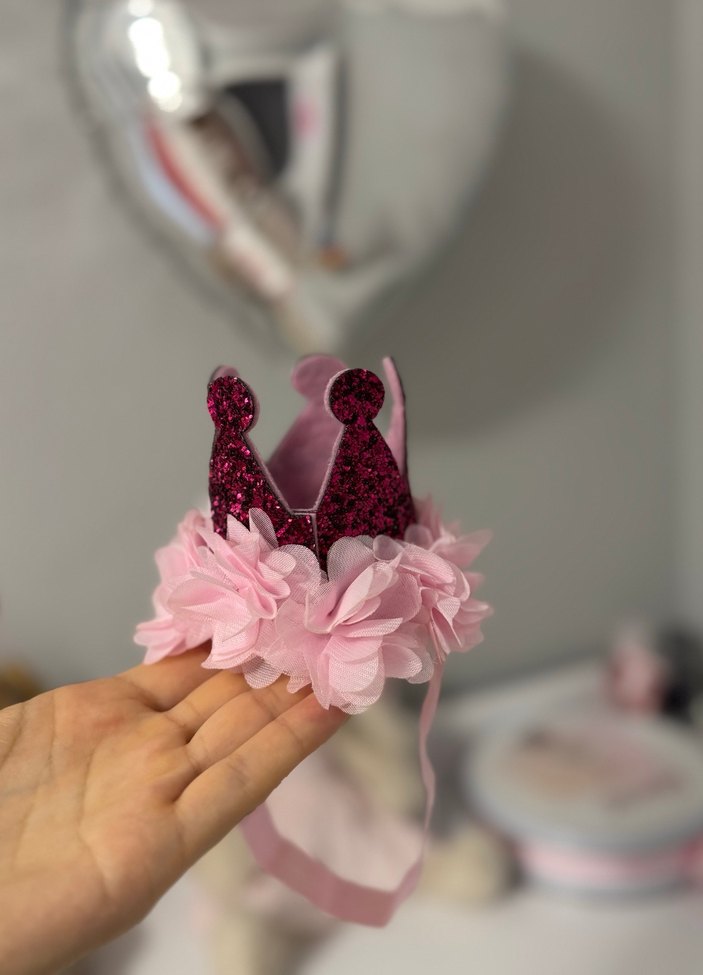 Bir Yaş Taç Bandı - Görsel 2