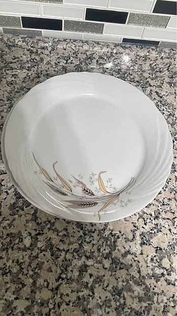 Diğer toplam 21 adet tabak servis tabagi yemek tabagi kase pasta tabag