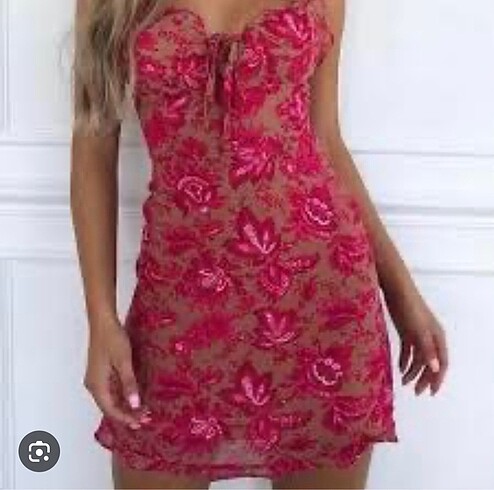 Elbise m