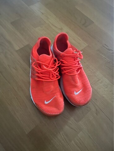 Nike ayakkabı 39