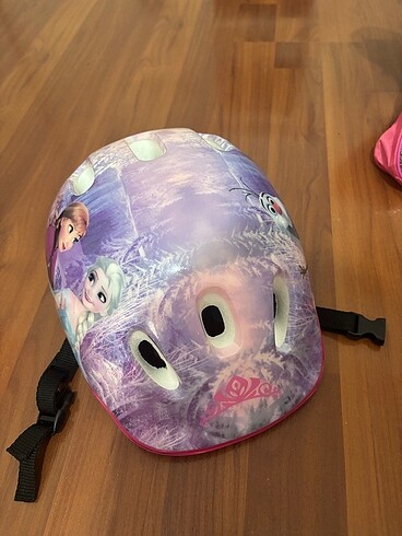 kız çocuk frozen desenli kask
