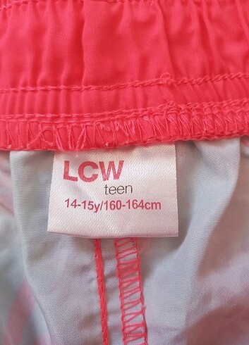 LC Waikiki Lcwaikiki 14 yaş deniz şortu