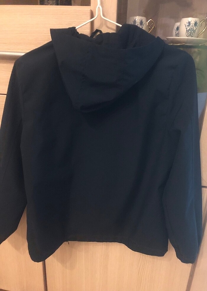 LCWaikiki erkek çocuk yağmurluk - Görsel 2