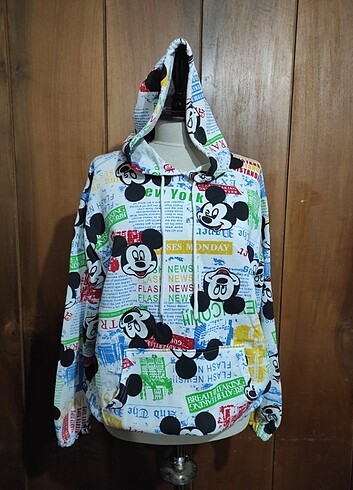 Kadın Beyaz Mickey Baskılı Kapüşonlu Sweatshirt