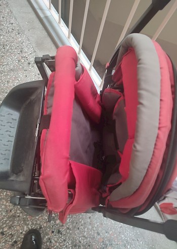 Kırmızı ve Gri Bebek Arabası - Görsel 5