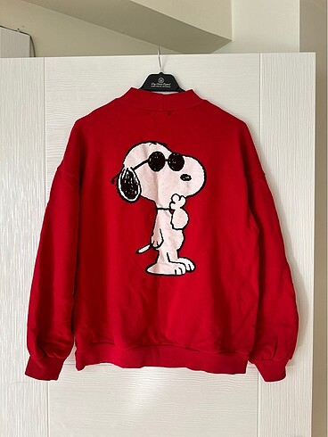 s Beden kırmızı Renk Bershka Peanuts Kırmızı Sweatshirt