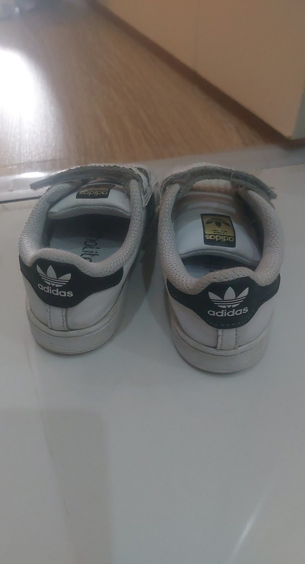 Gri Detaylı Beyaz Erkek Çocuk Spor Ayakkabı - Görsel 3