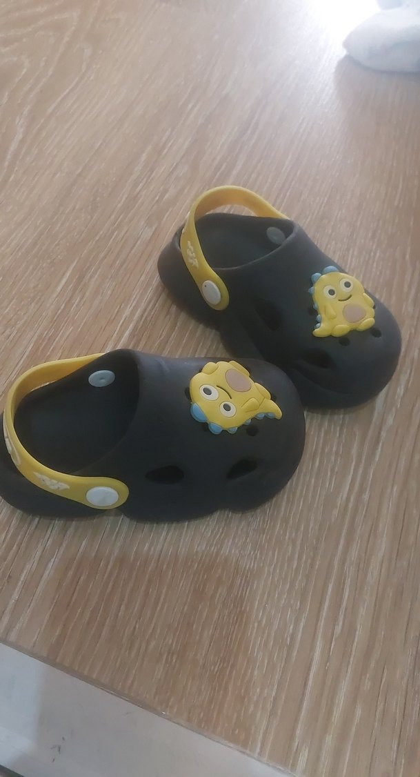 Sarı Baskılı Gezer Bantlı Erkek Çocuk Terlik - Görsel 3